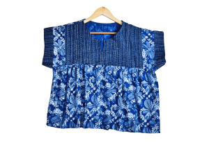 เสื้อผ้าสาลูลายดอกไม้สุดคลาสสิก(ผู้หญิง)